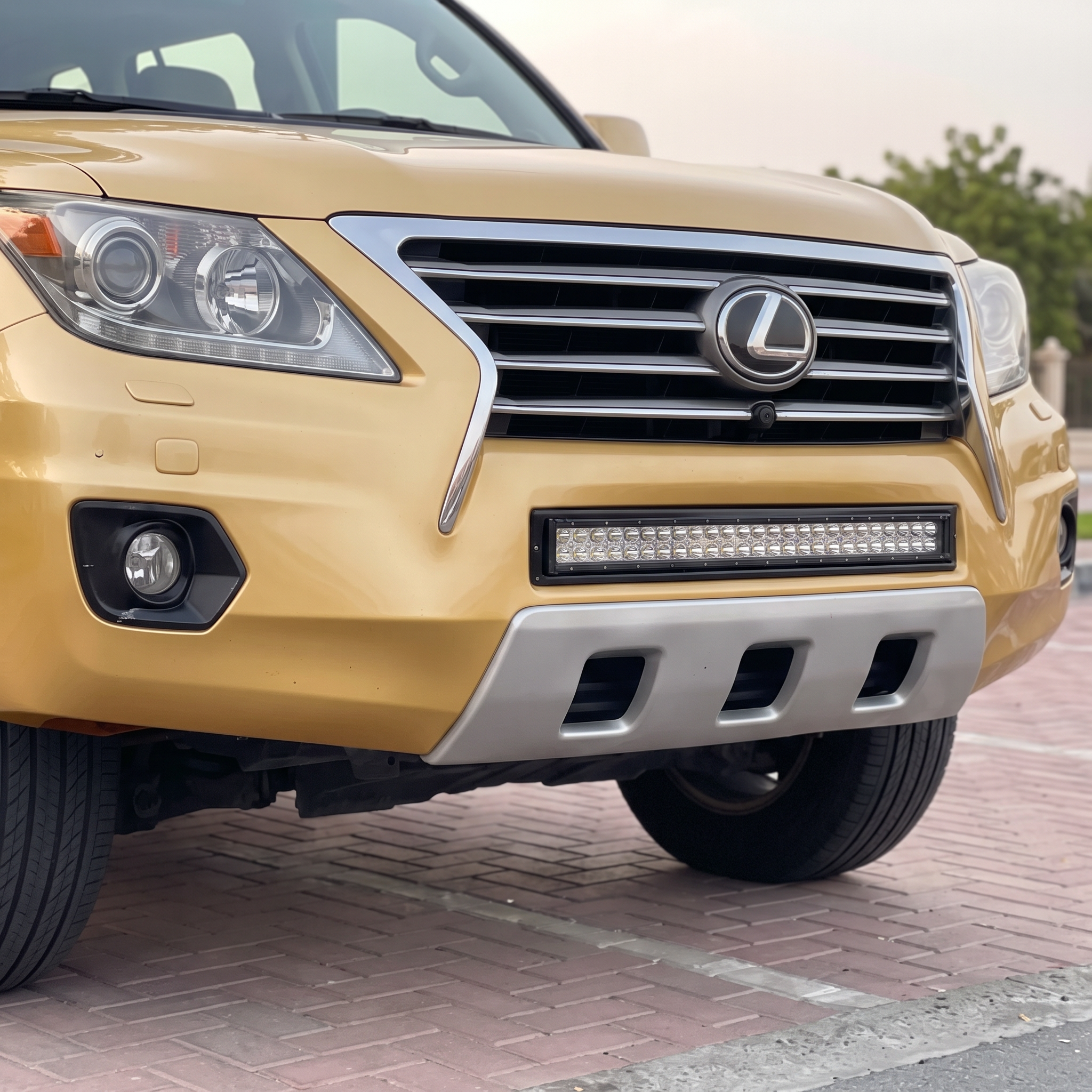 Lexus LX570 Short Off-Road Front Bumper 1 2008–2015